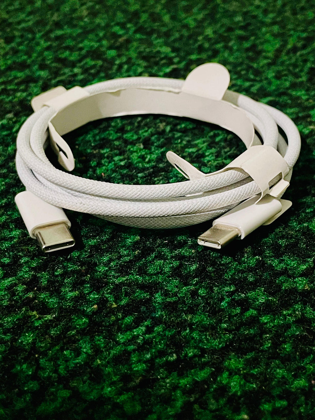 Apple Type-C to Type-C Cable – Fast Charging & Data Transfer with Premium Quality ⚡